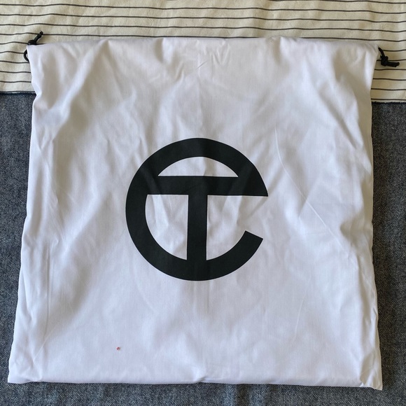 Large Black Telfar Shopping Bag - Picture 8 of 11